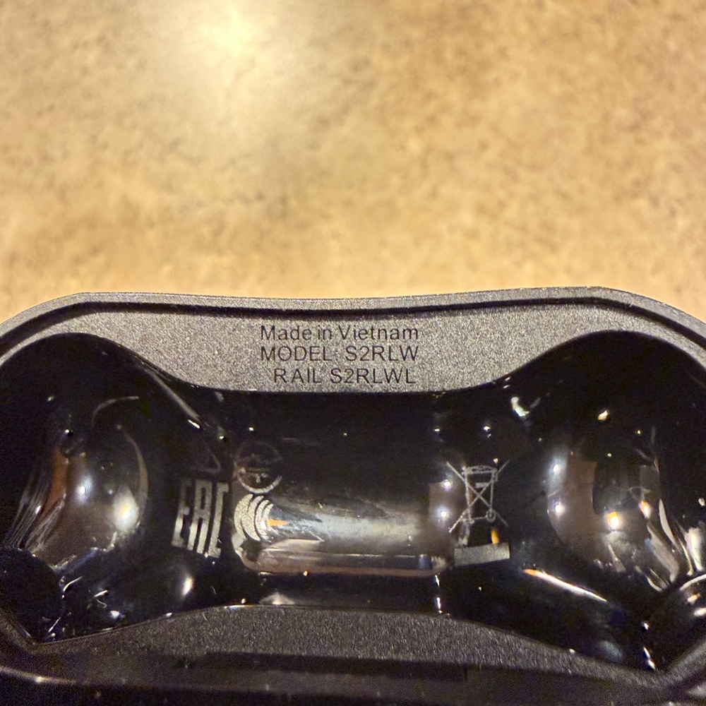 Skullcandy S2RLWL Rail True Wireless Bluetooth in-ear Headphones w/ Case Tested - Picture 7 of 8